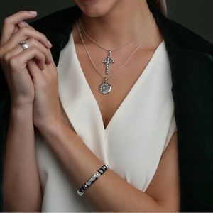 Beautiful new Solvar sterling silver History of Ireland 6 link bracelet.